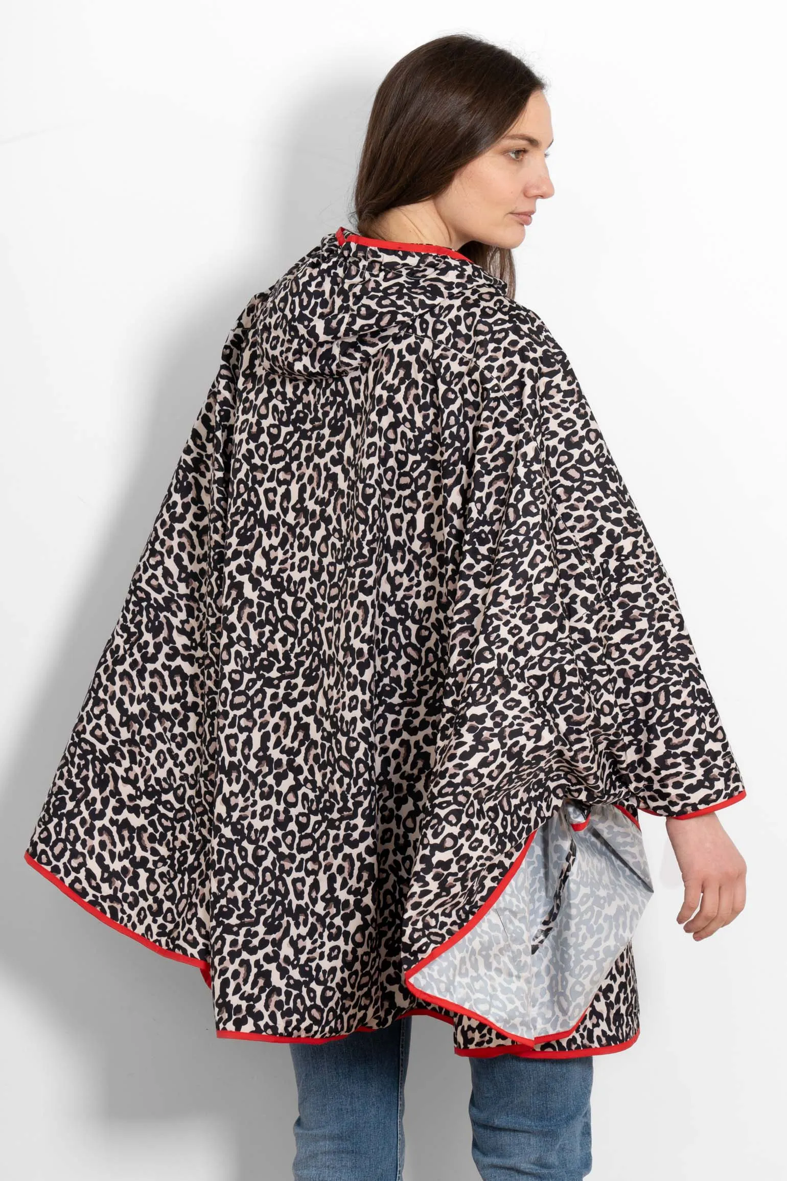 Aspen Rain Poncho - Cream/Red, Leopard