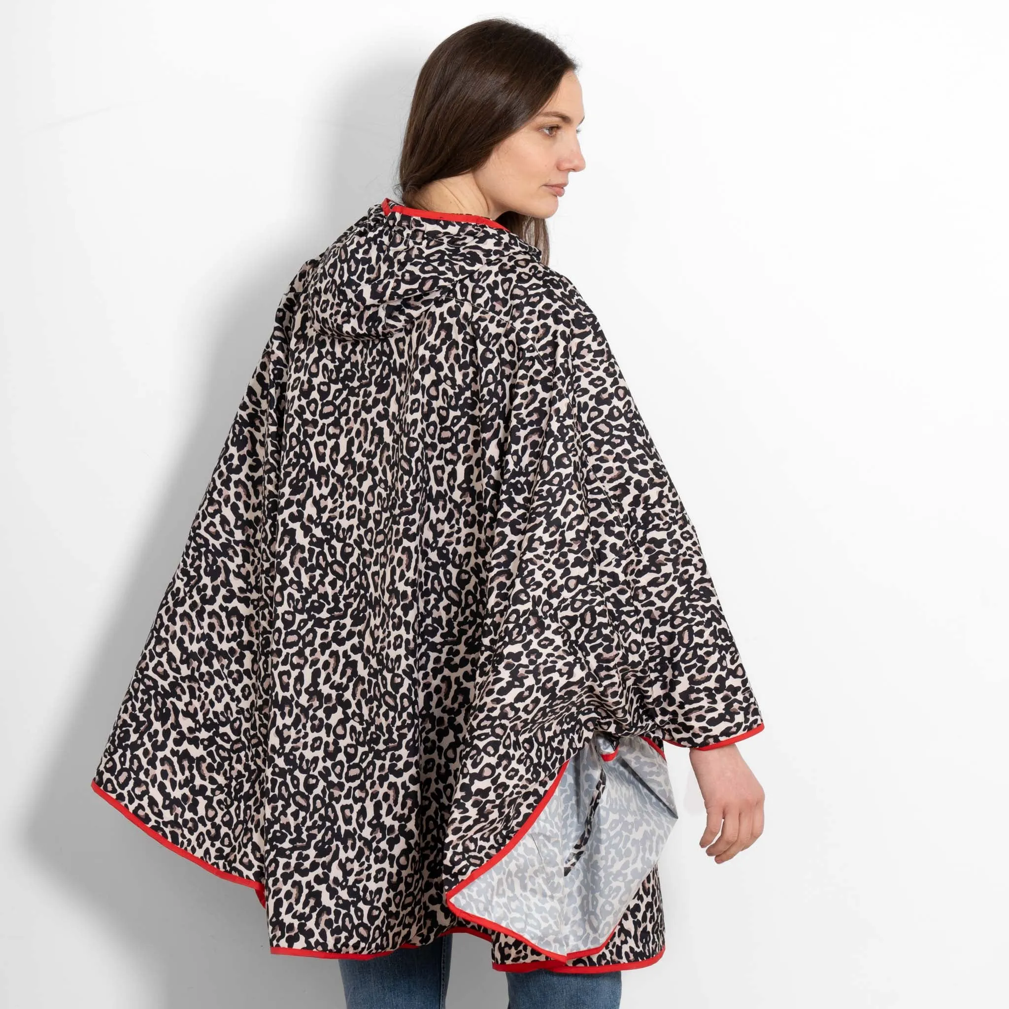 Aspen Rain Poncho - Cream/Red, Leopard