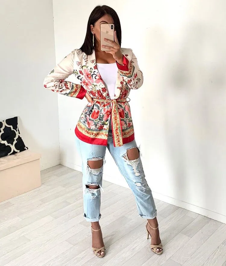 ROSE FLORAL BELTED BLAZER