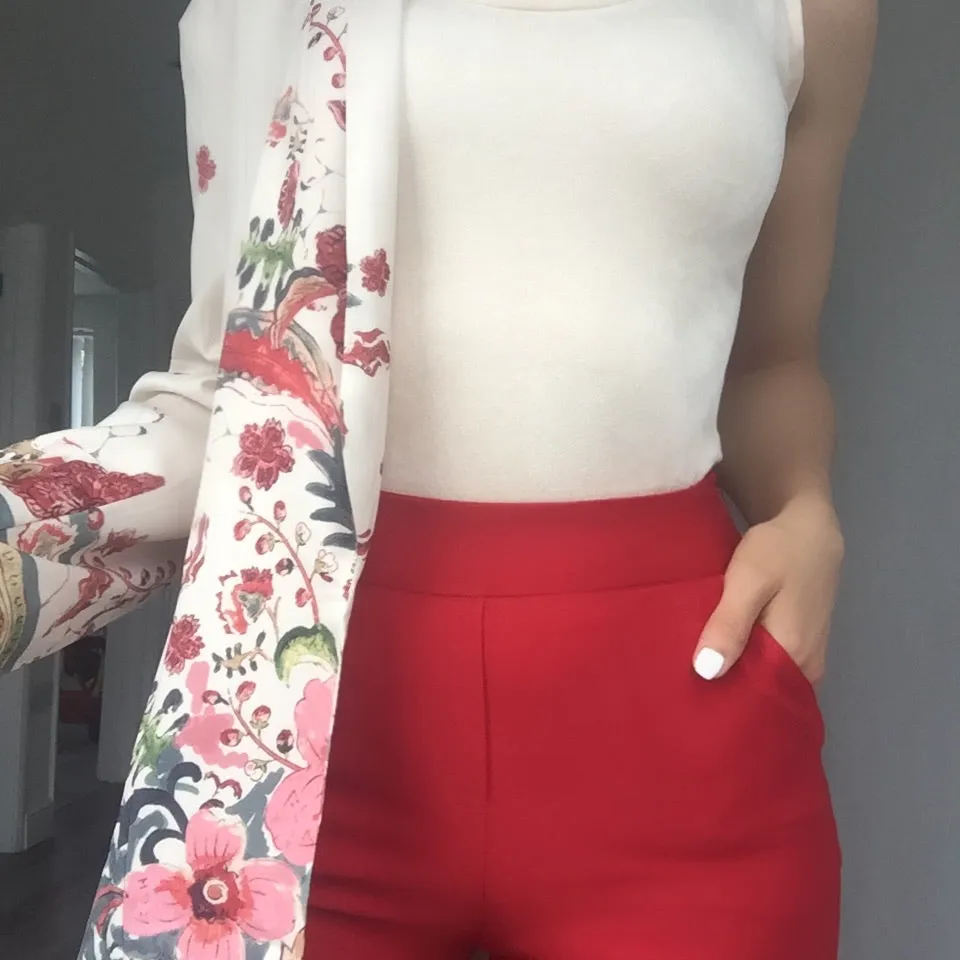 ROSE FLORAL BELTED BLAZER