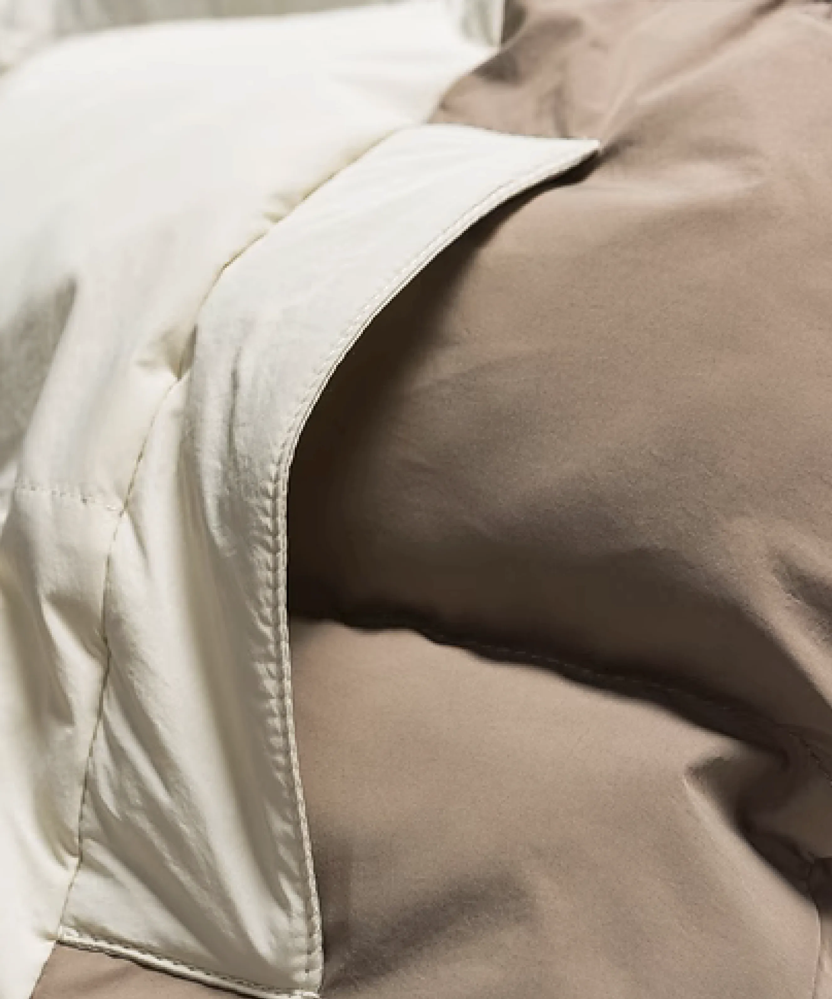 Two Tone Stitching Puff Down Coat